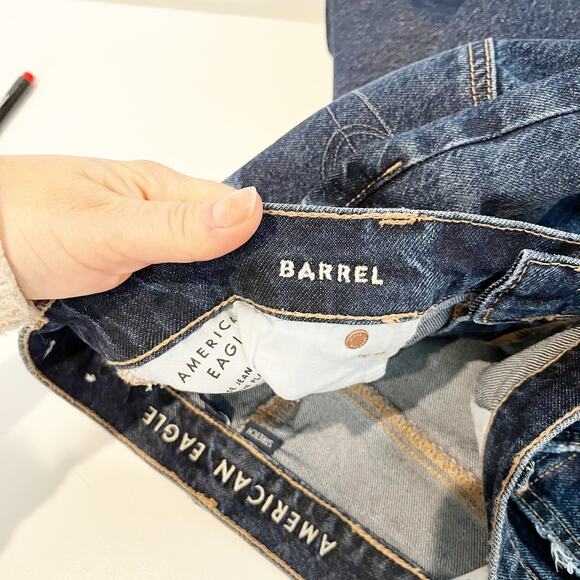 American Eagle Outfitters High Rise Stretch Denim Barrel Jeans Blue 8 Short - Picture 2 of 6